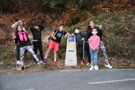 Los alumnos del CEIP de Marcón se preparan para limpiar el Camino Portugués